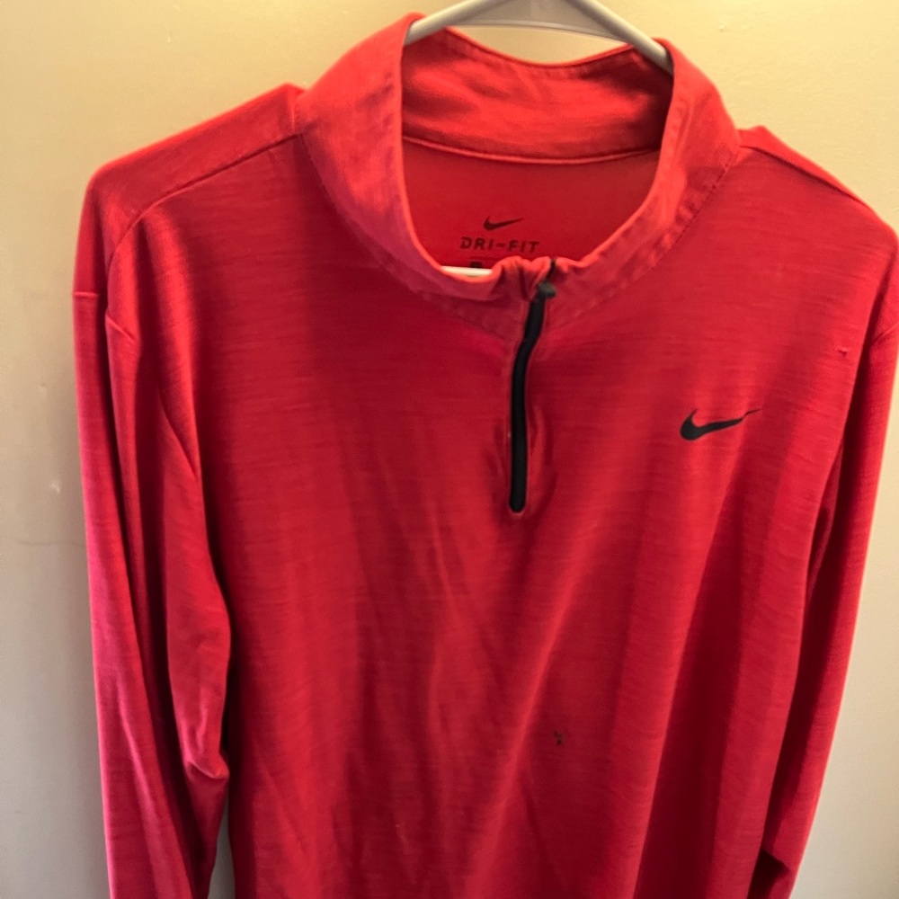 Nike Dri-FIT Fleece